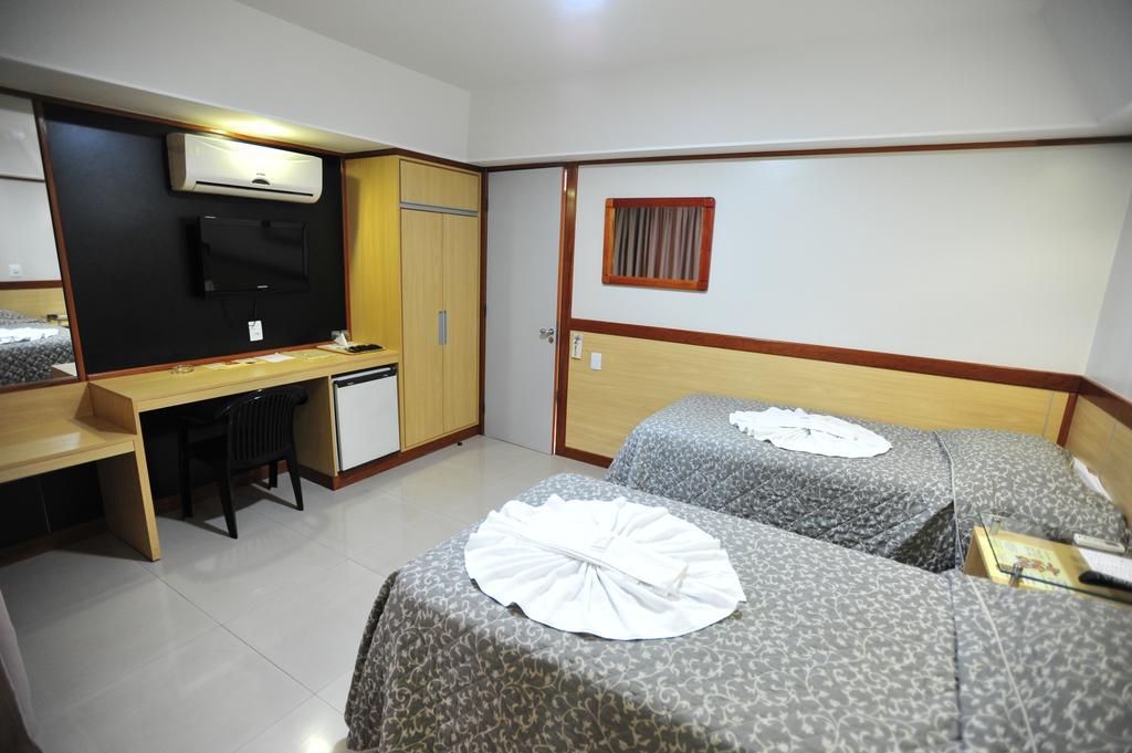 Hotel Premium Plaza Muriae Exterior photo